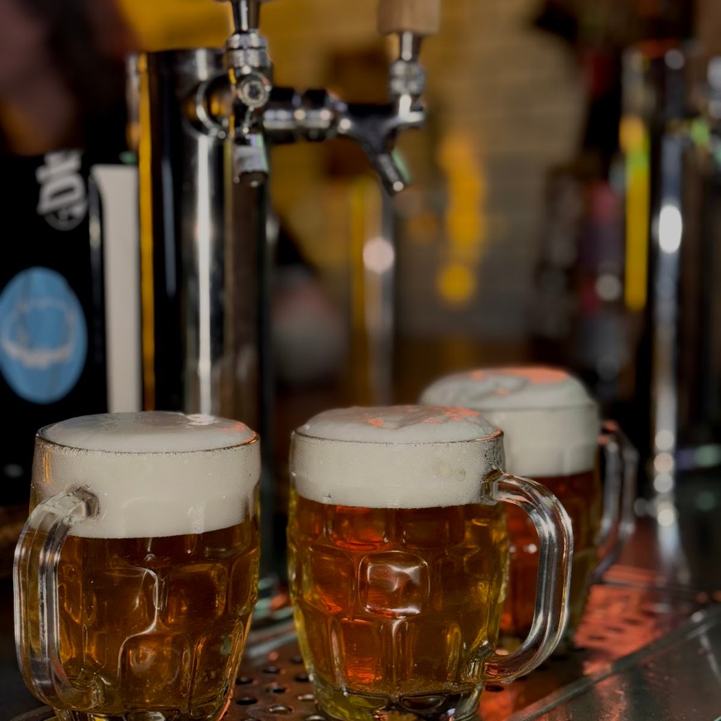 The Local Eatery & Craft Beer 1