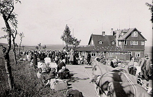 When the War Ended: Voices of Czech-American Eyewitnesses 1