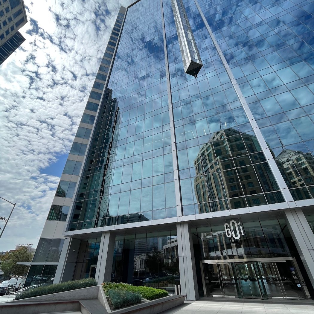 601 City Center 1