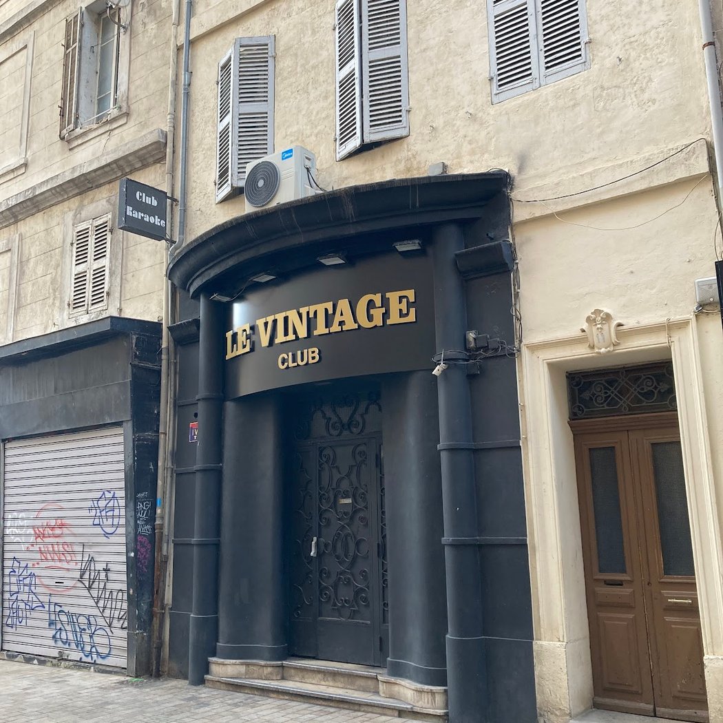 LE VINTAGE CLUB 3
