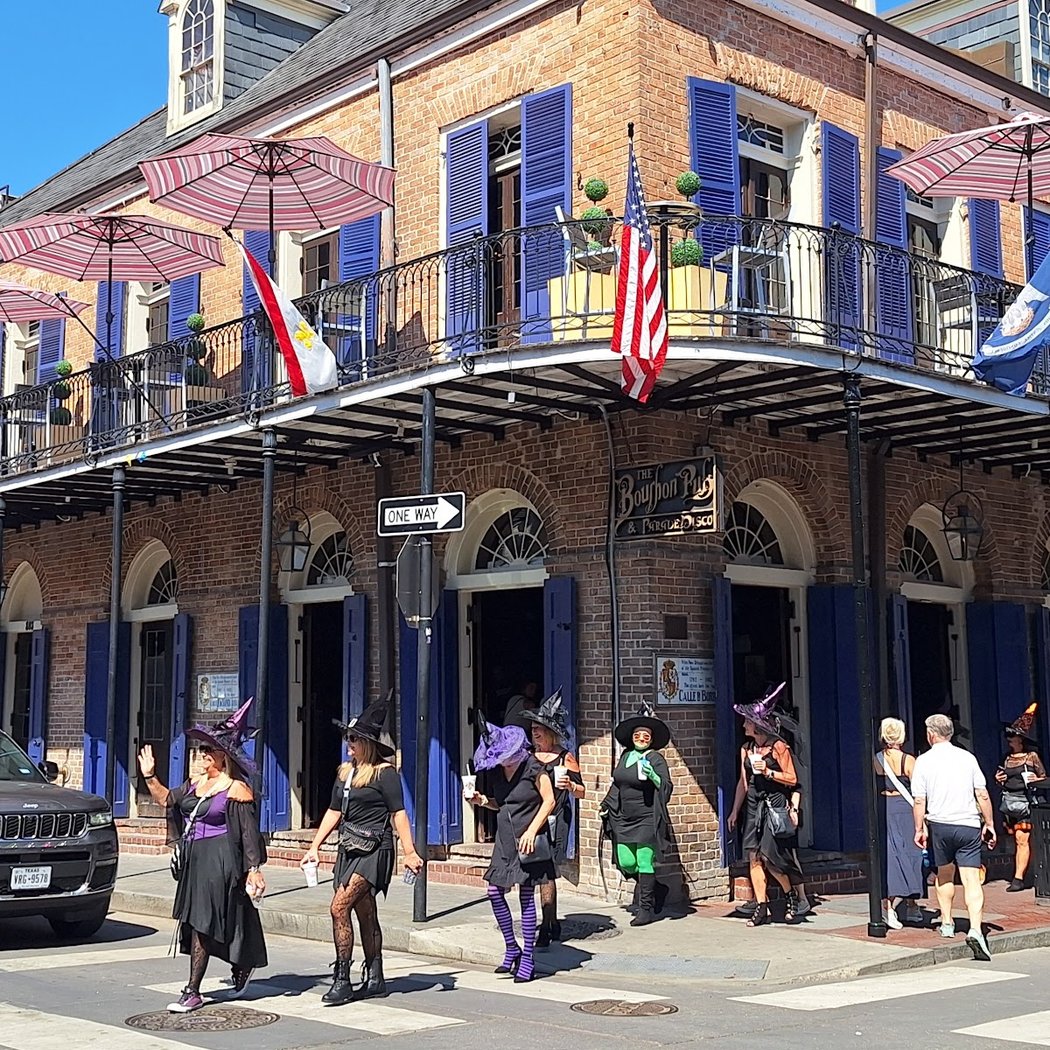 Bourbon Pub Parade 2