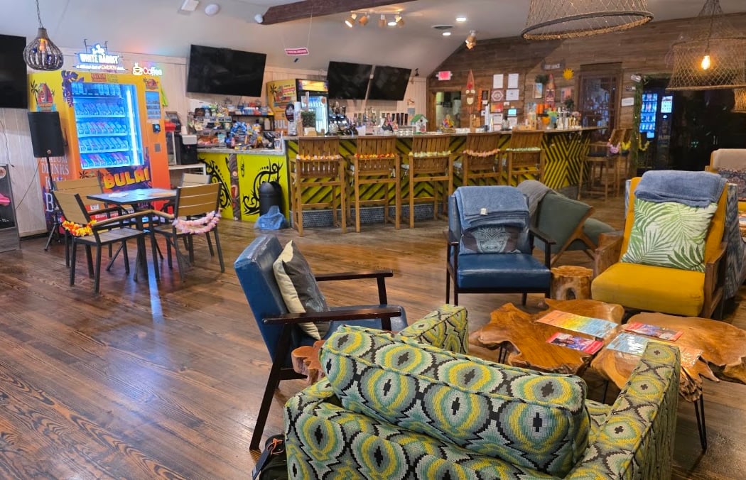 Elixir Lounge Kava Bar 3