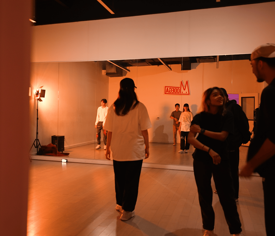 The world’s borough dances together 1