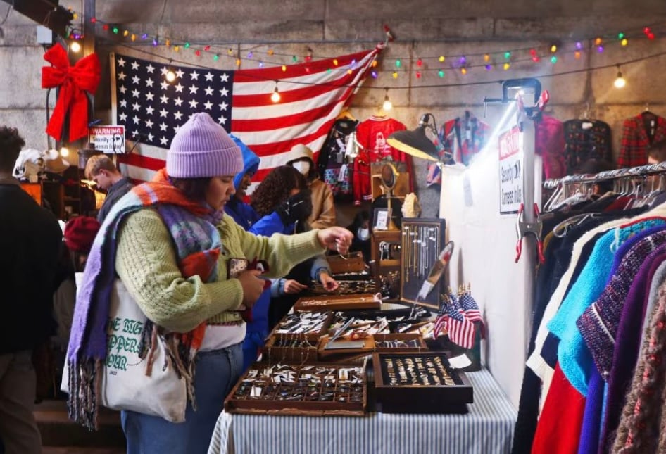 Brooklyn Flea Holiday Market 1