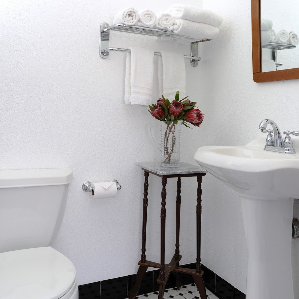 Tomales Hotel 3
