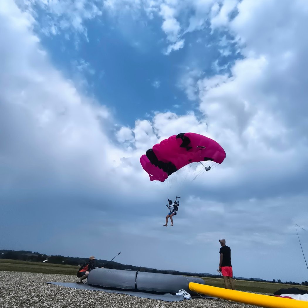 Skydiving School Agen 4