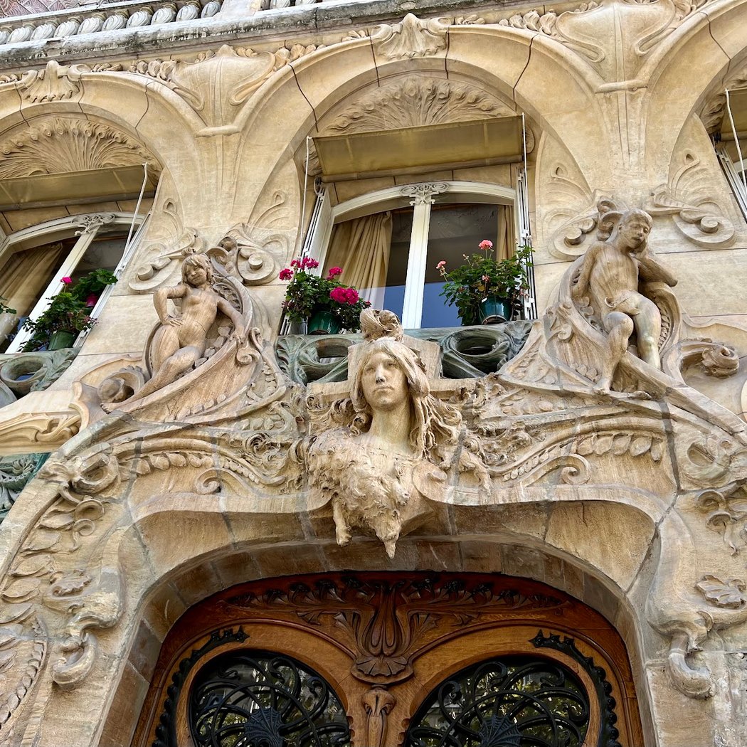 Lavirotte Building 3