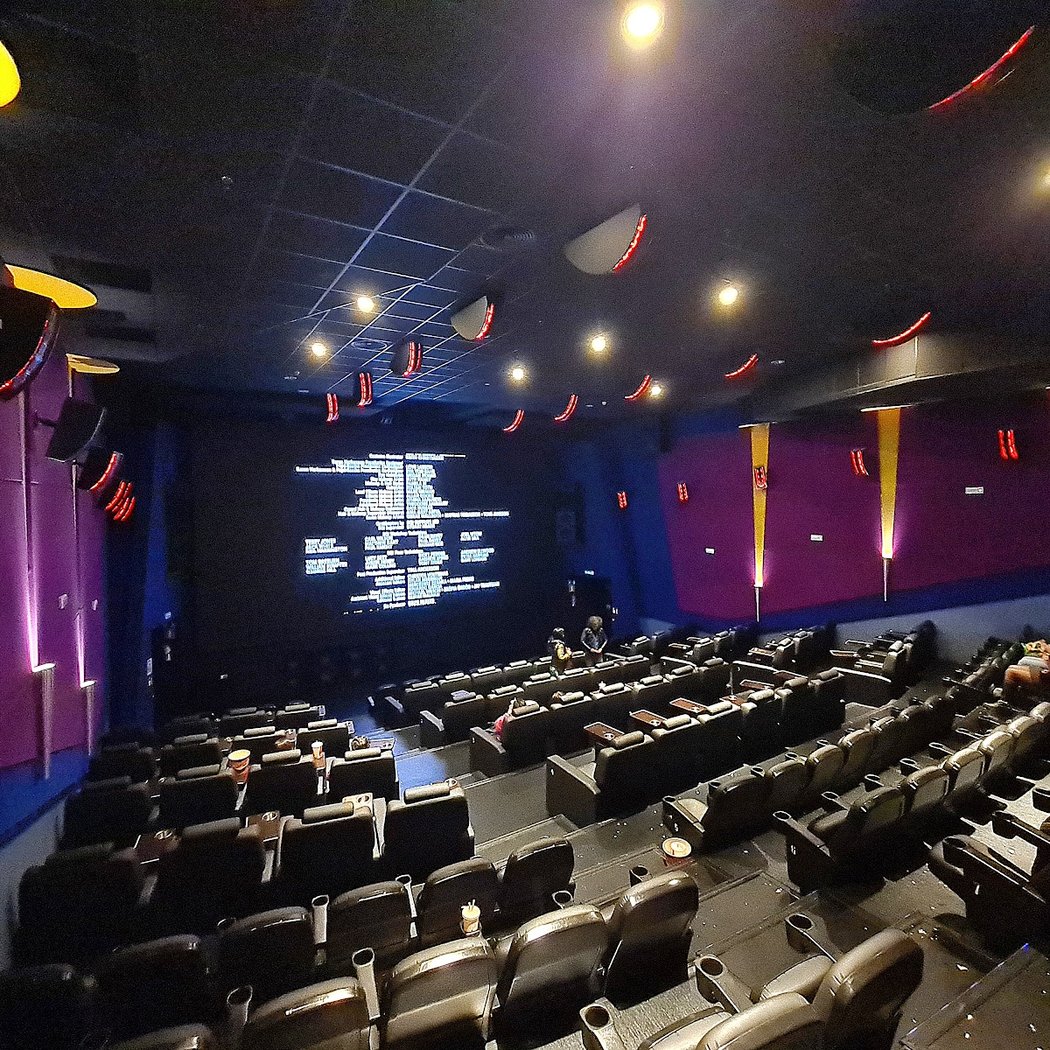 Odeon Multicines Plaza de Armas 1