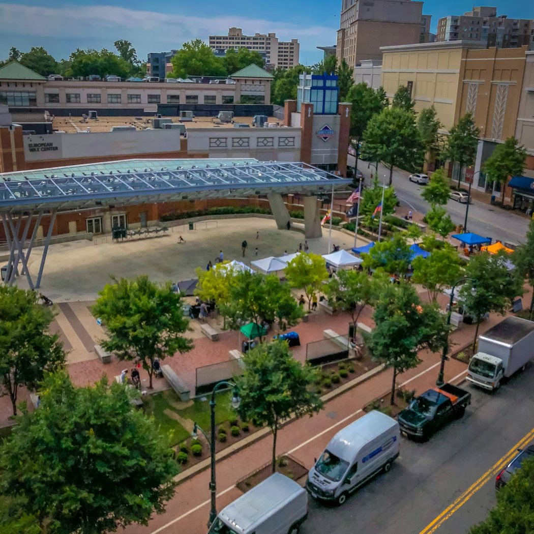 Veterans Plaza 1