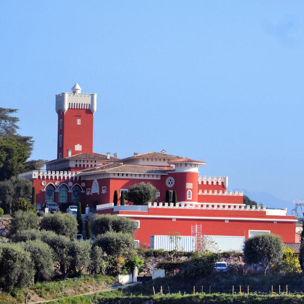 Cremat Castle 2