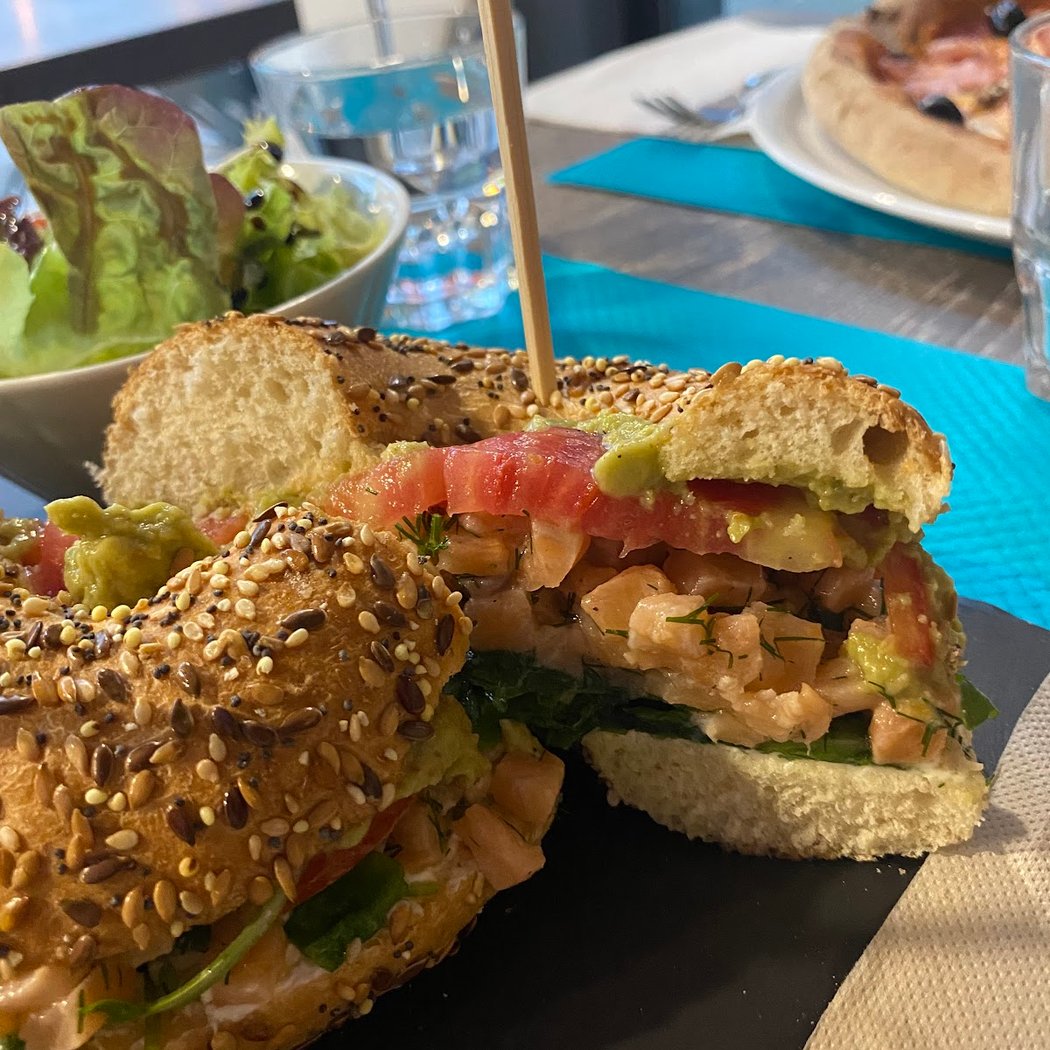 Long Island Café 1