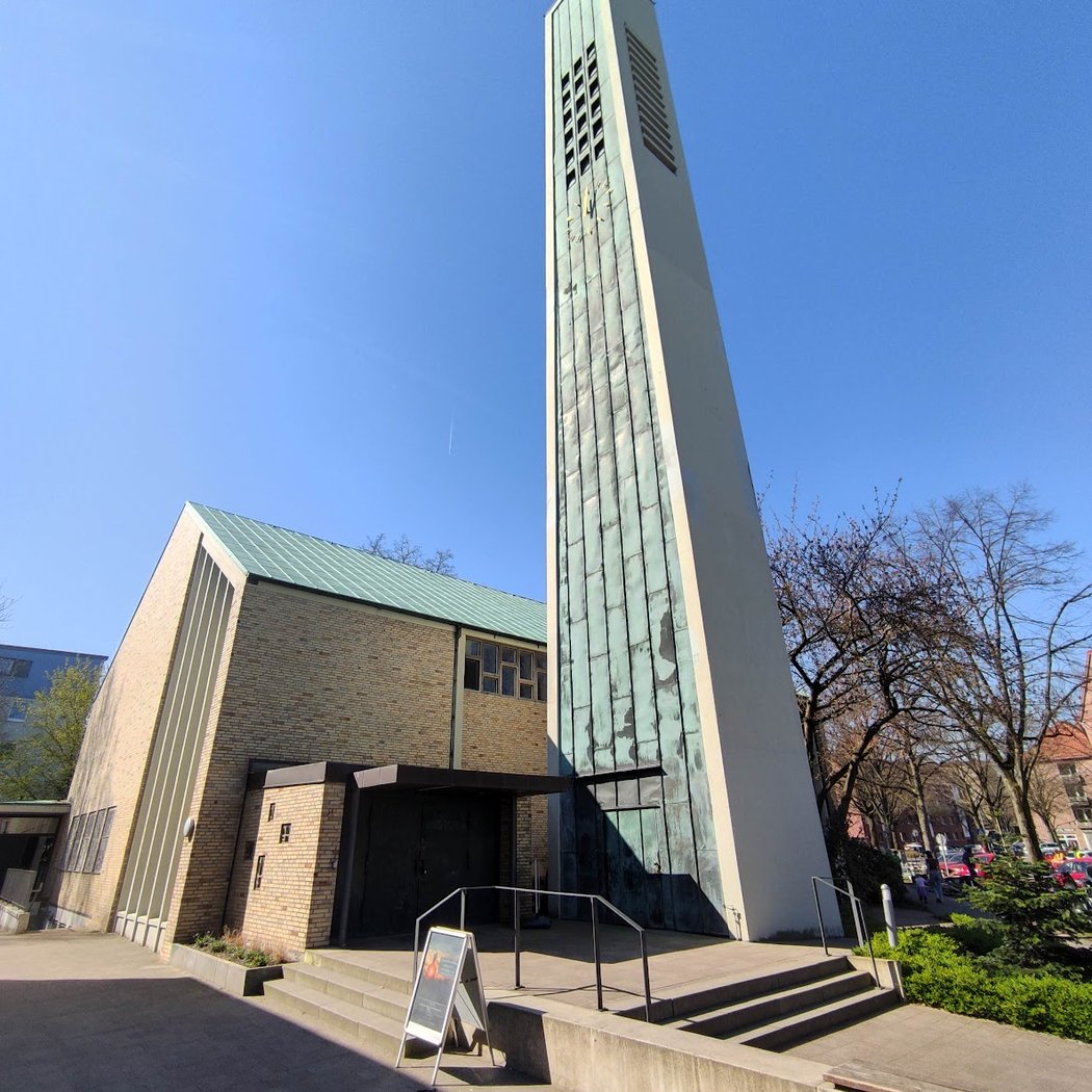 Cabaret Church 2