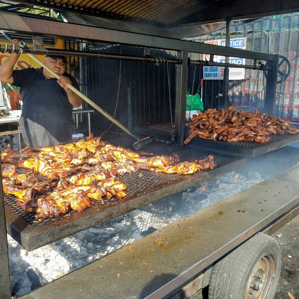 El Charro Super Mercado 5