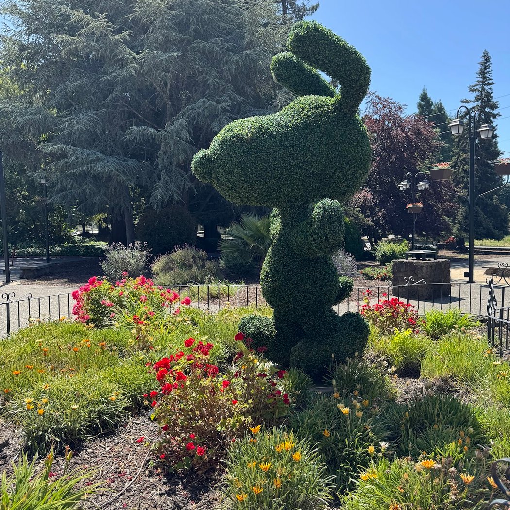 Snoopy Safari Mini 1