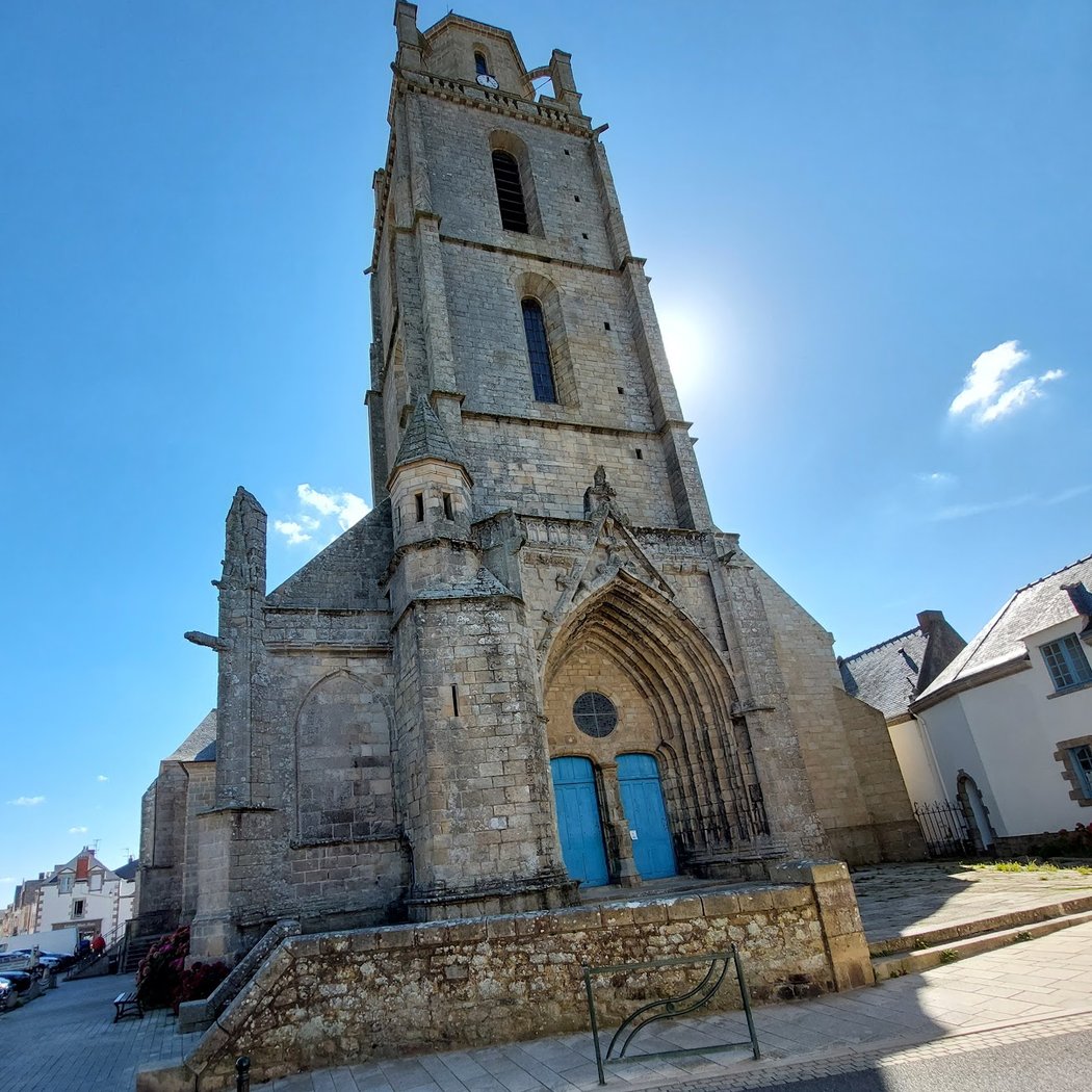 Saint-Guénolé Church of Batz-sur-Mer 3