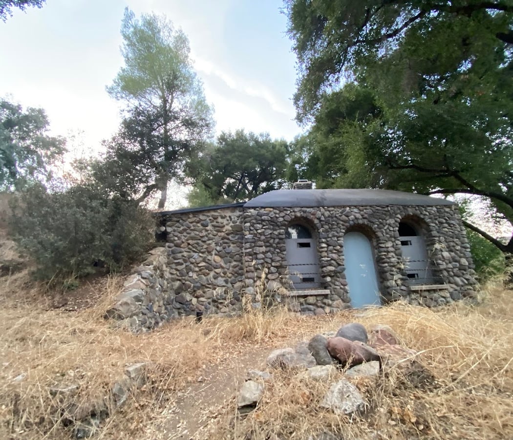 Peter Strauss Ranch 1