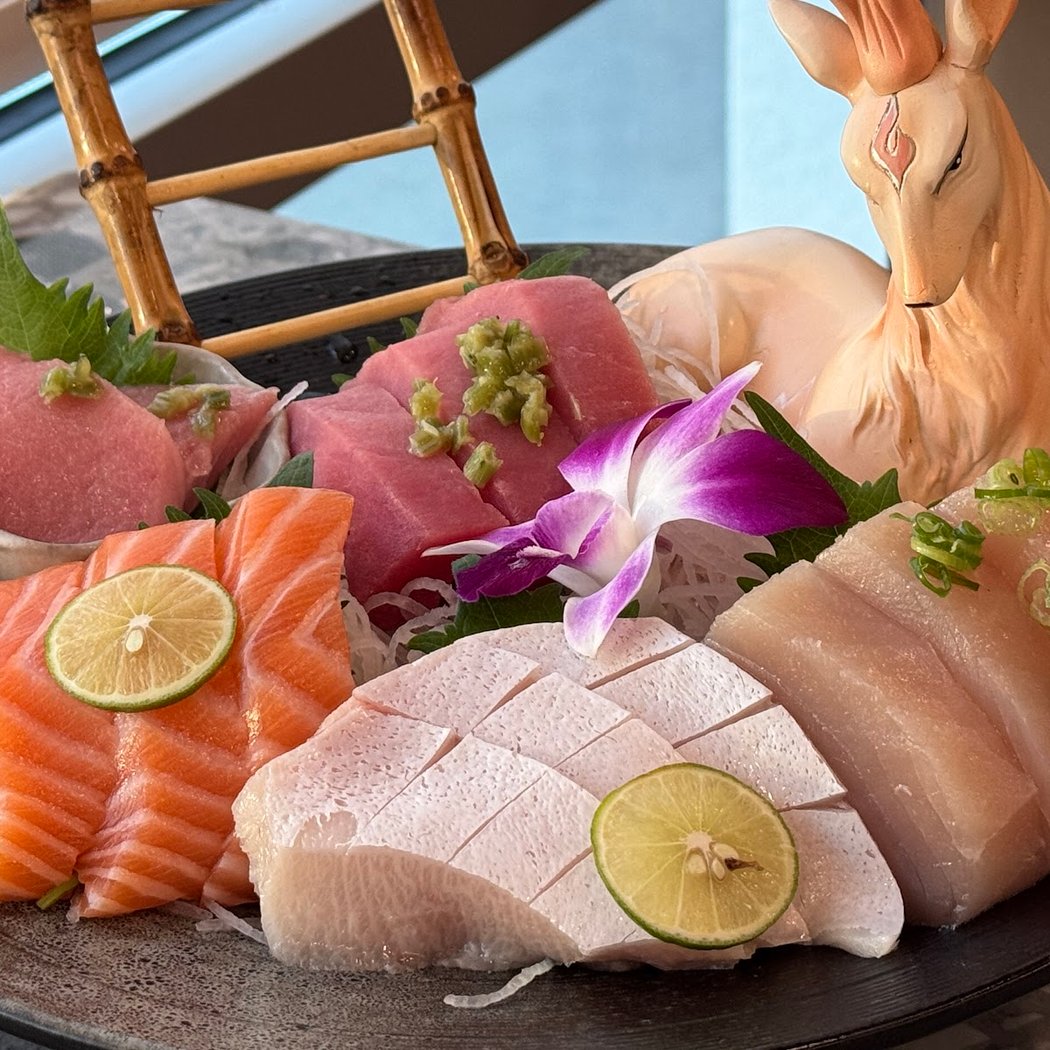 Utopia Sushi & Ramen 1
