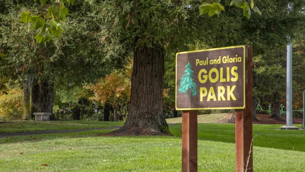 Golis Park 2