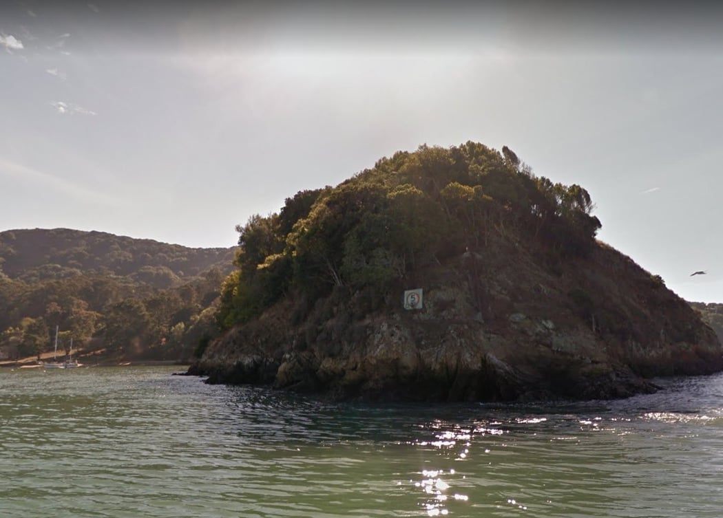 Point Ione 1