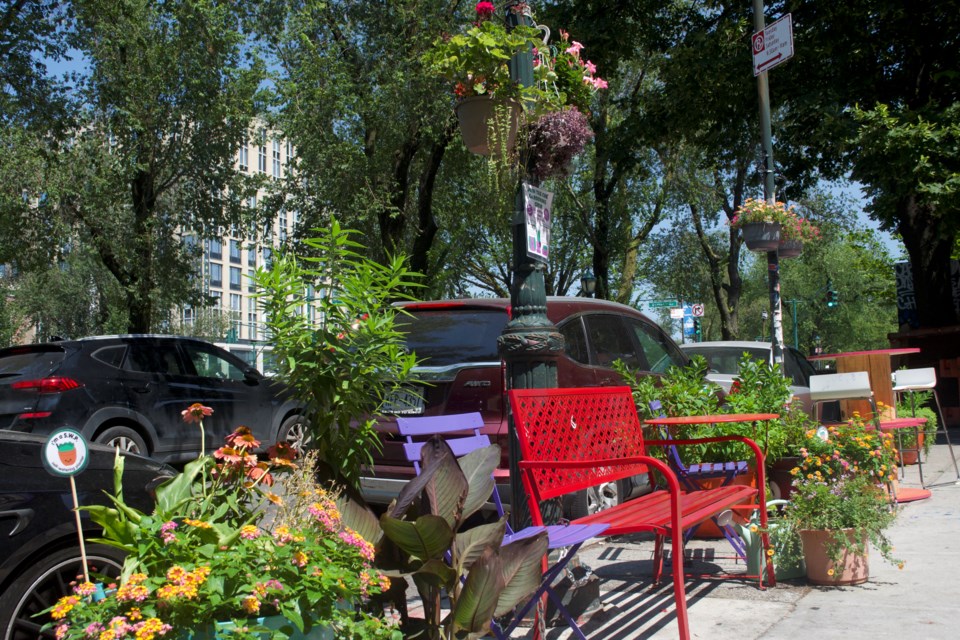 Eastern Parkway 2