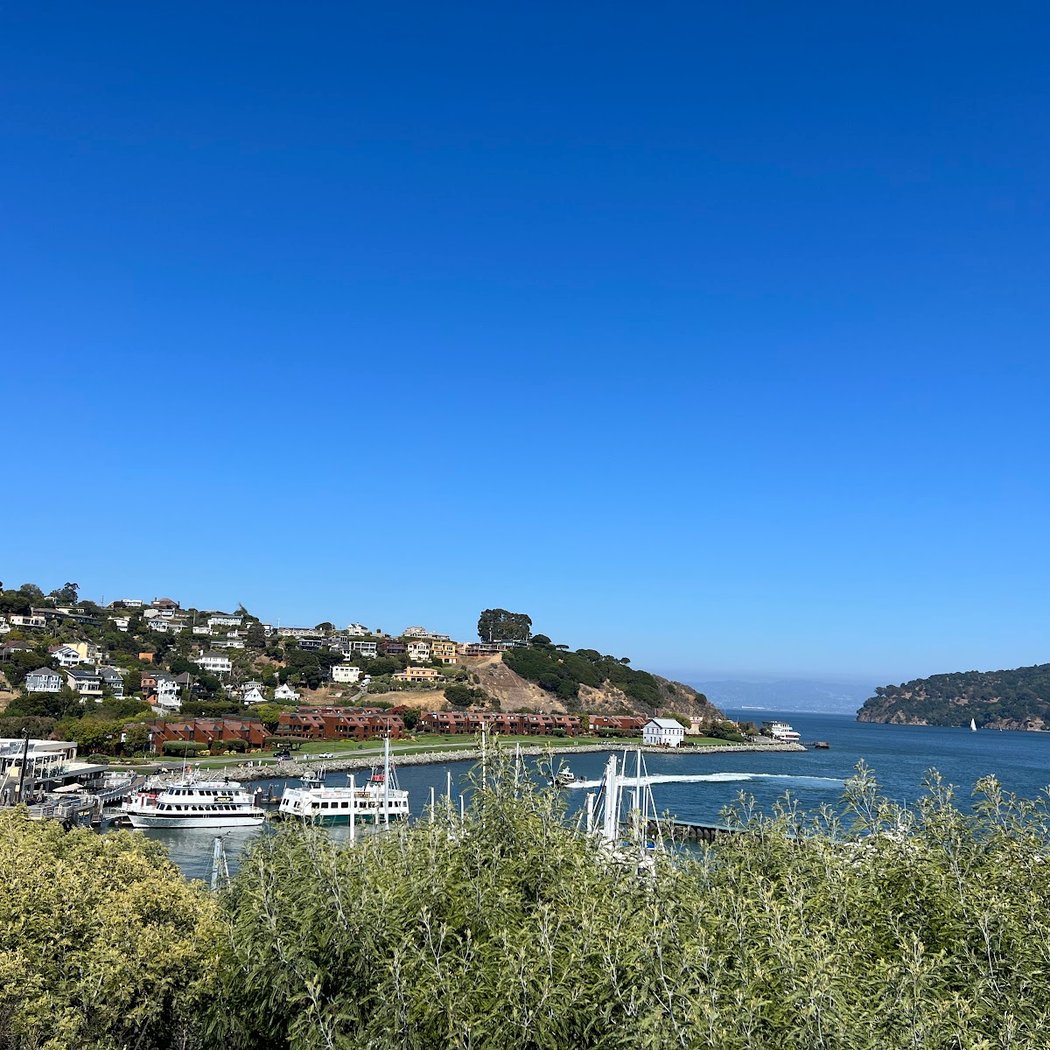 Corinthian Overlook 3