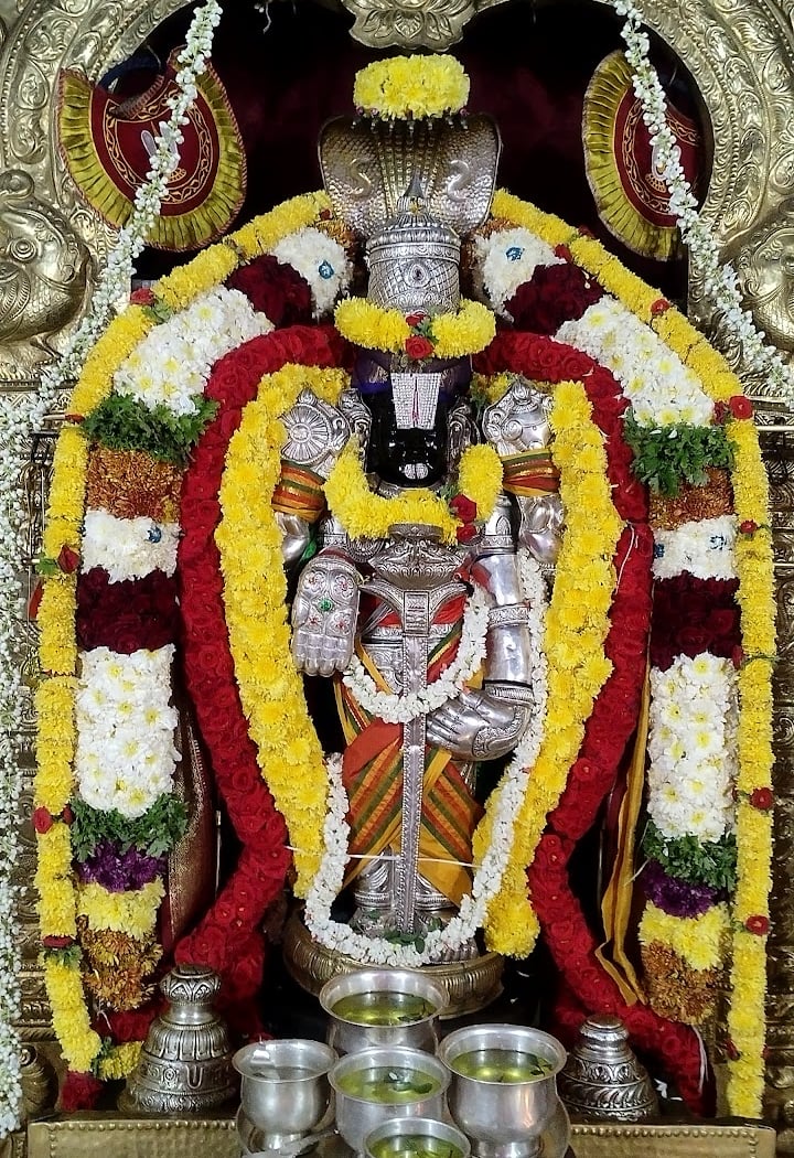 6 Padai Veedu Vel Abhishekam 3