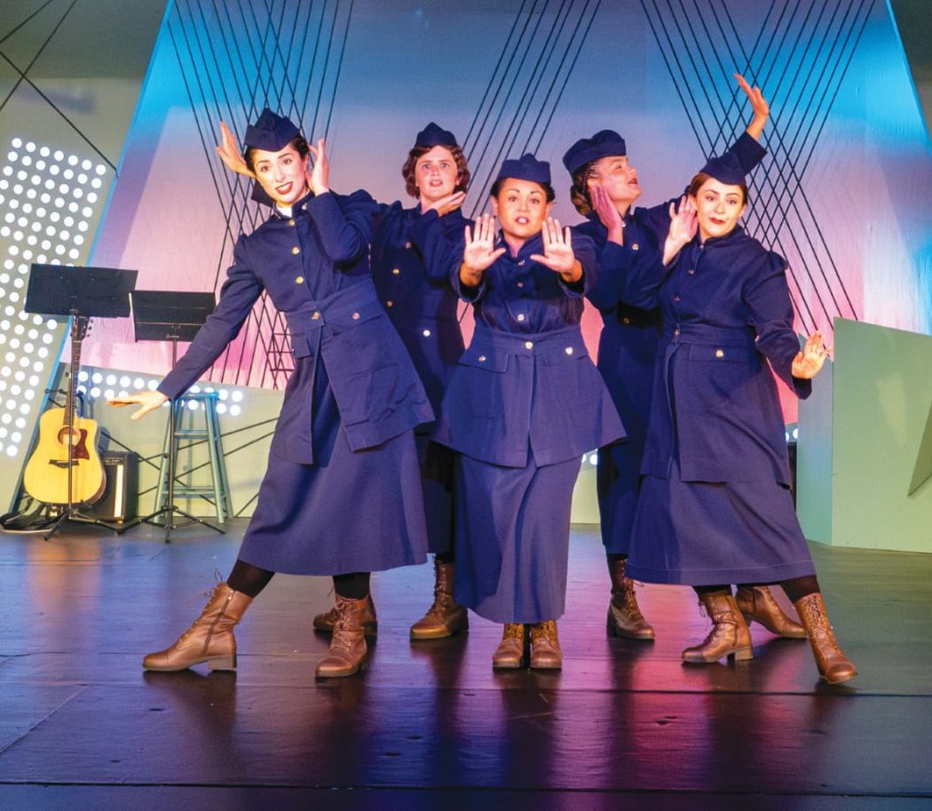 The Hello Girls 1