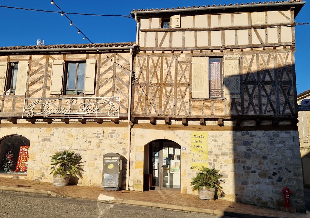 Musée de la Boîte Ancienne en fer blanc 2