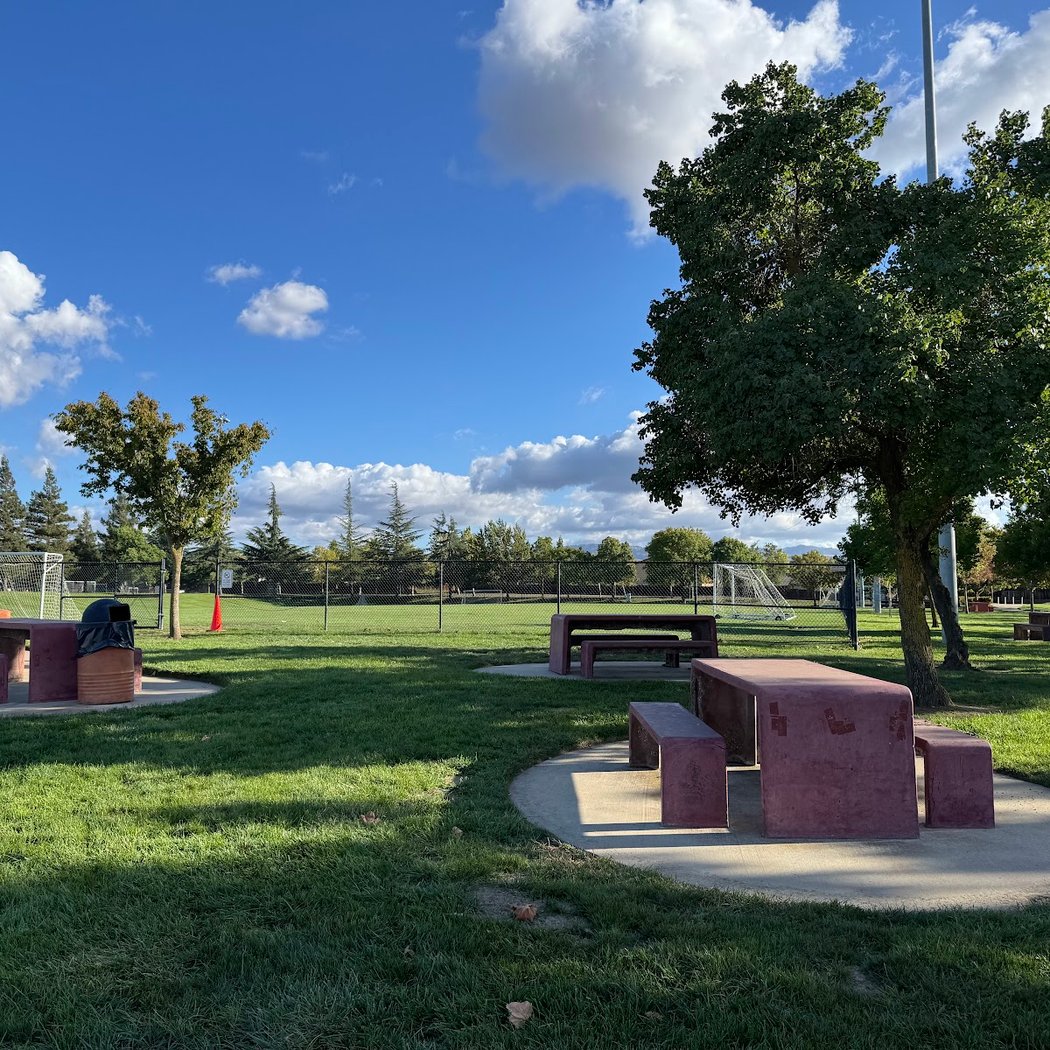 Robertson Park 3