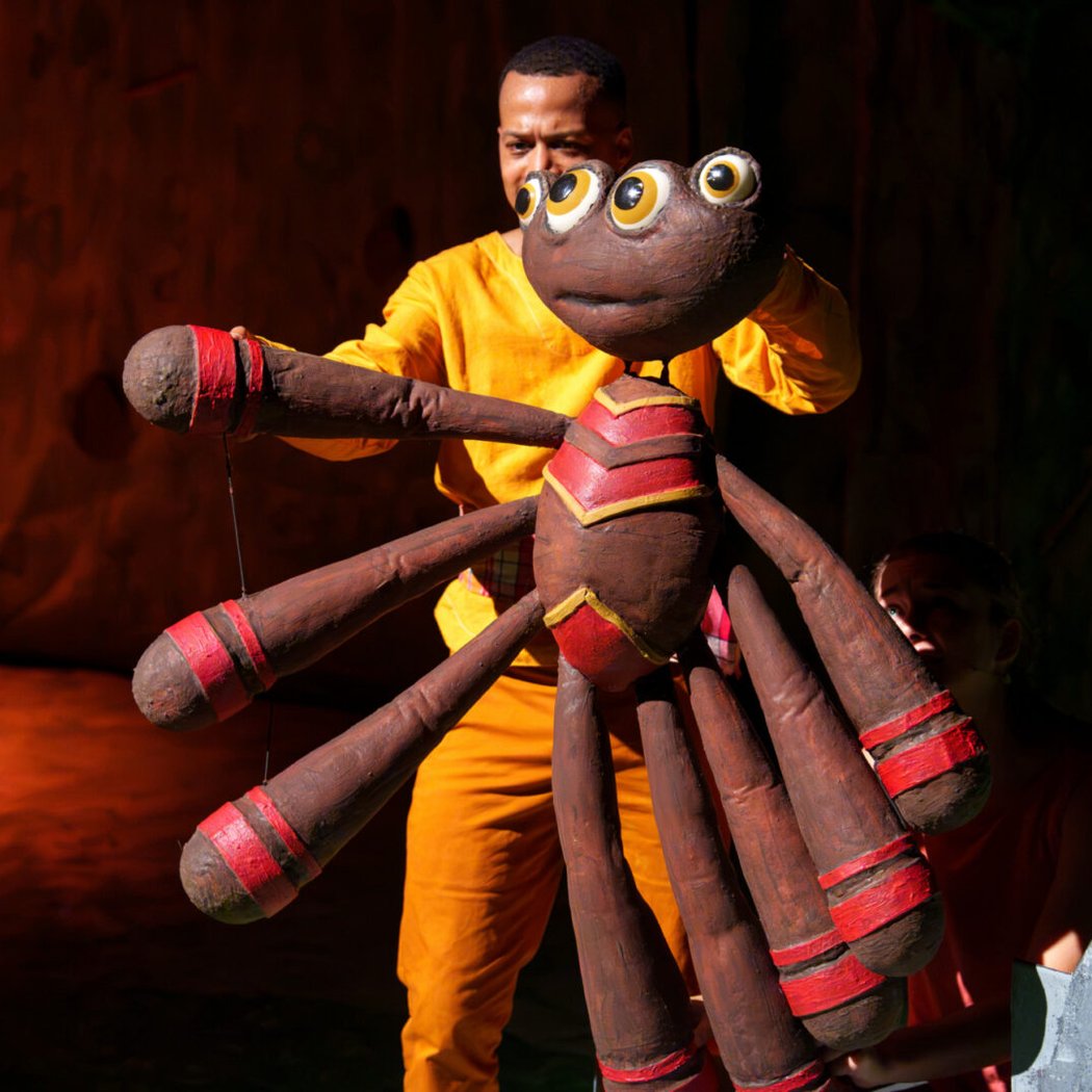 Anansi de Spin en de Gulzige Tijger (2+) 1