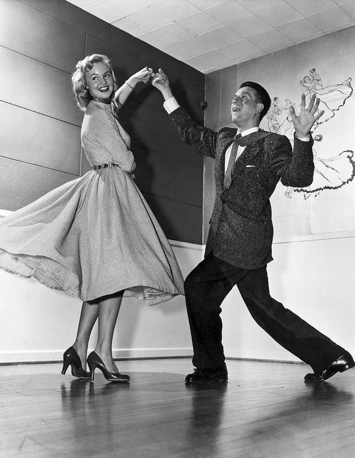 Discover Dance: Swing Dance 3