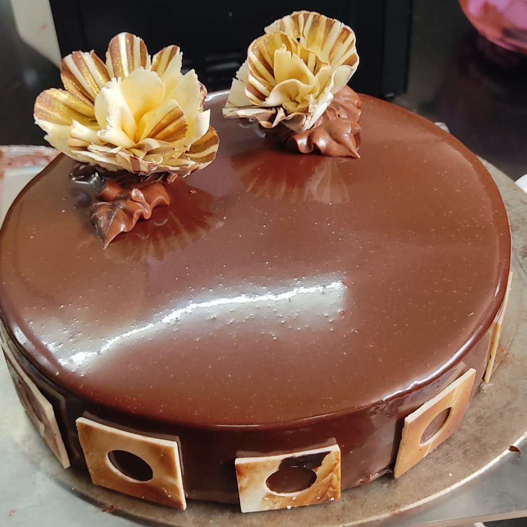 PASTRIES CAKE 2