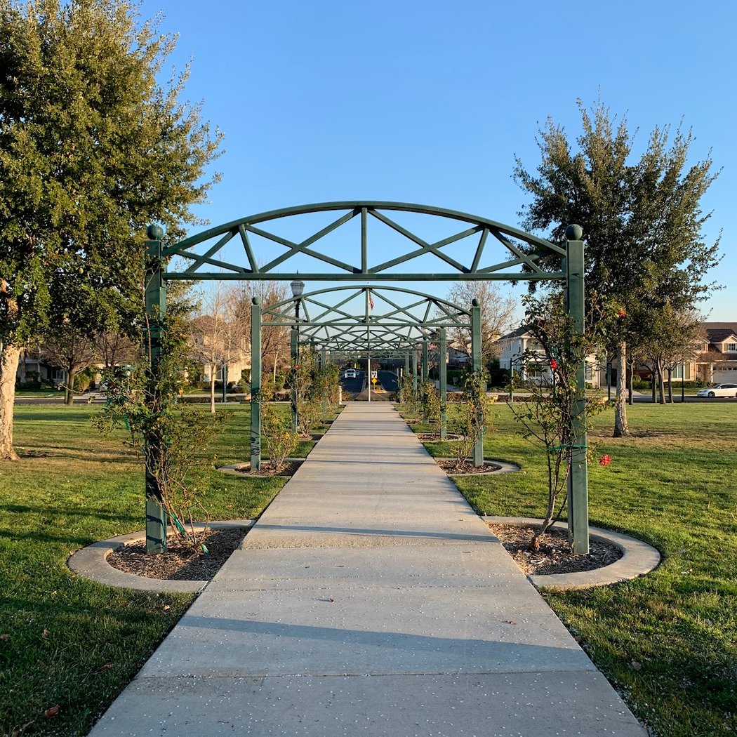 Rose Garden Park 2