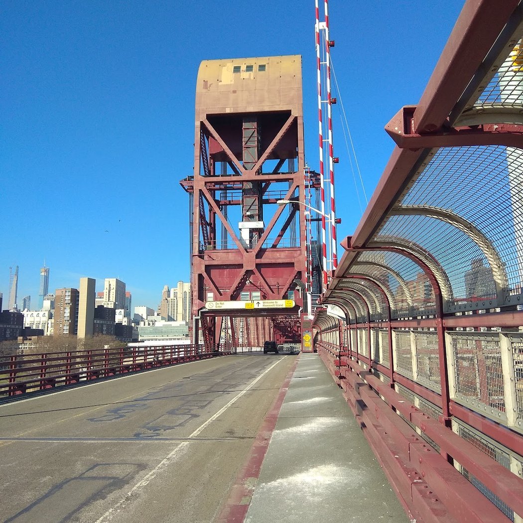 Roosevelt Island Bridge 2