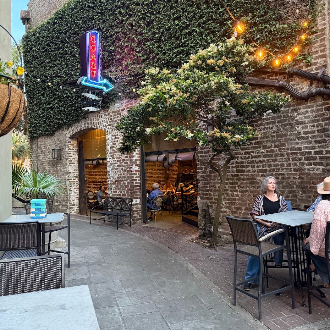 Hutson Alley 3