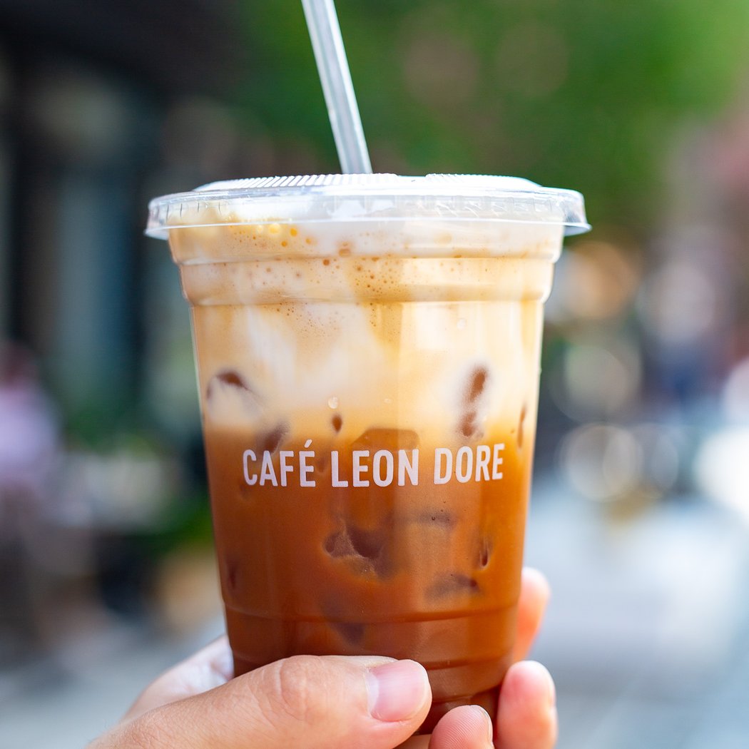 Café Leon Dore 1