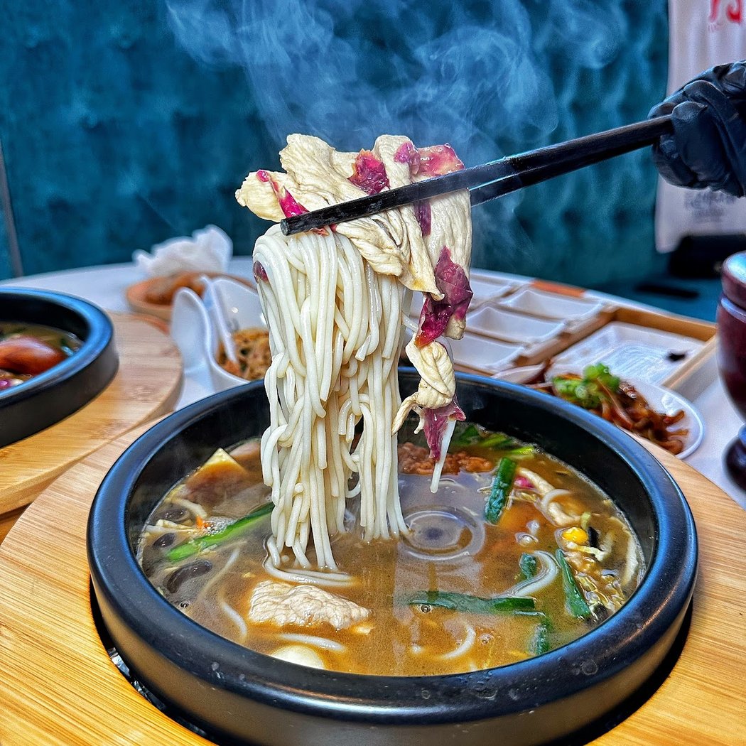 云南道.过桥米线YUNNANDAO Rice Noodles 1