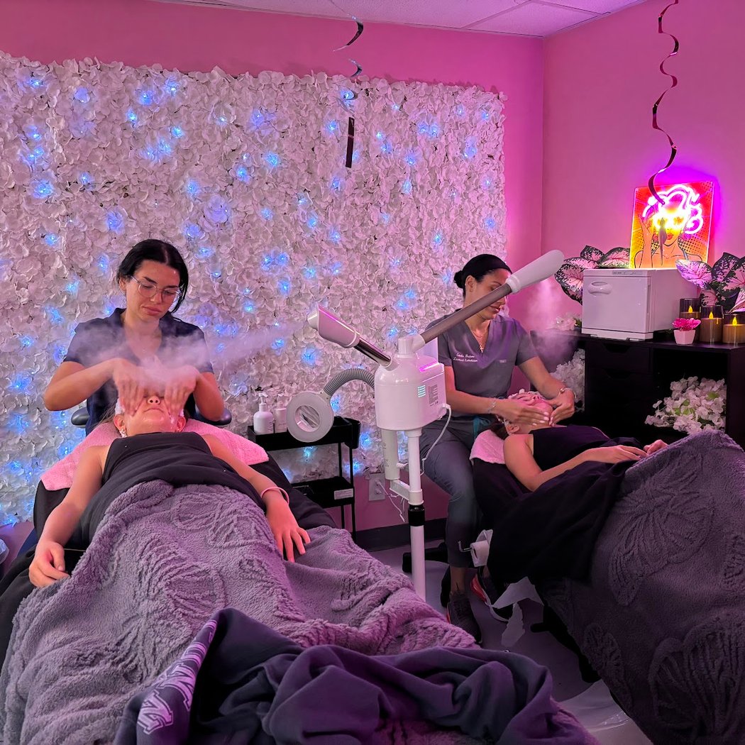 Skin Space 1
