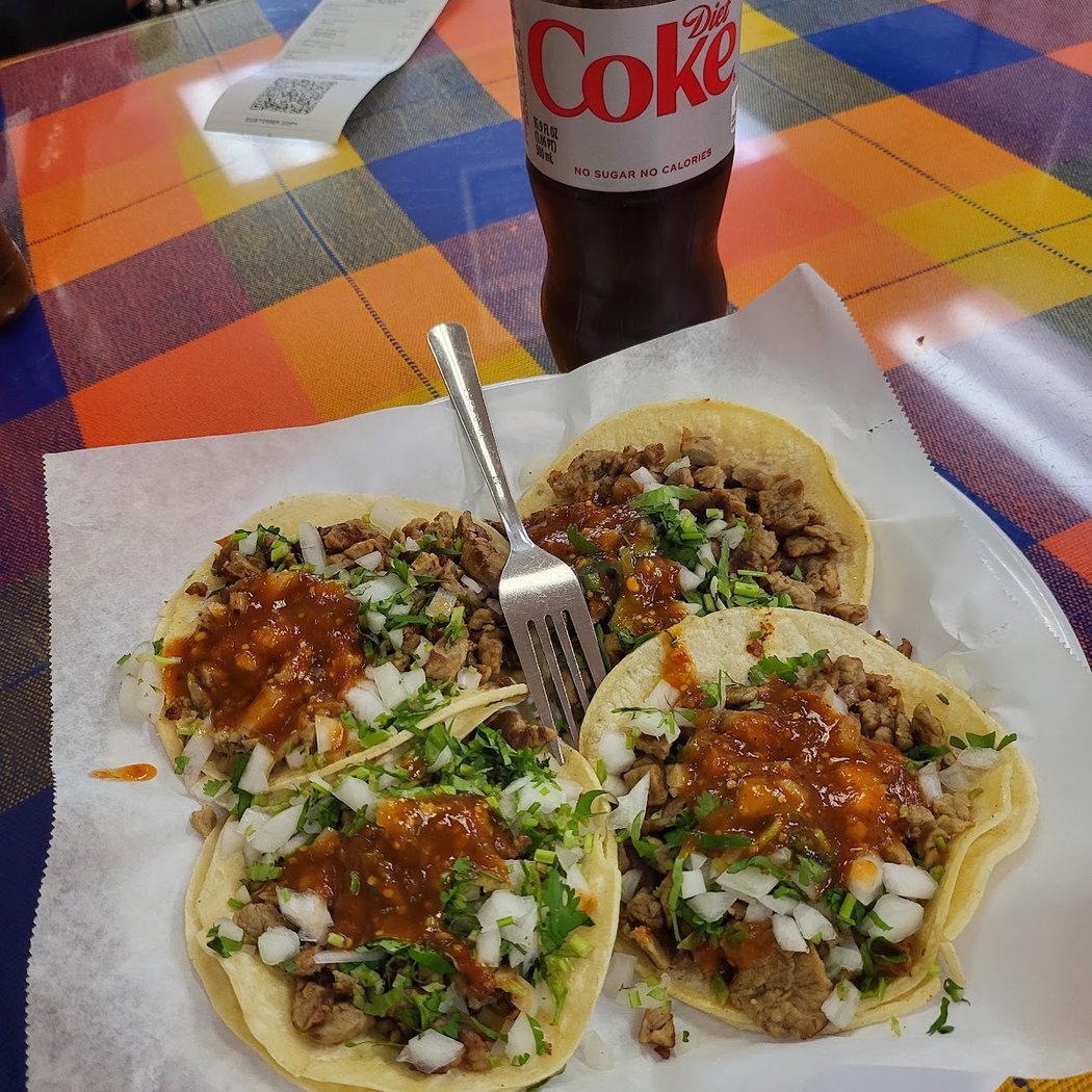 Taqueria Los Gallos 1