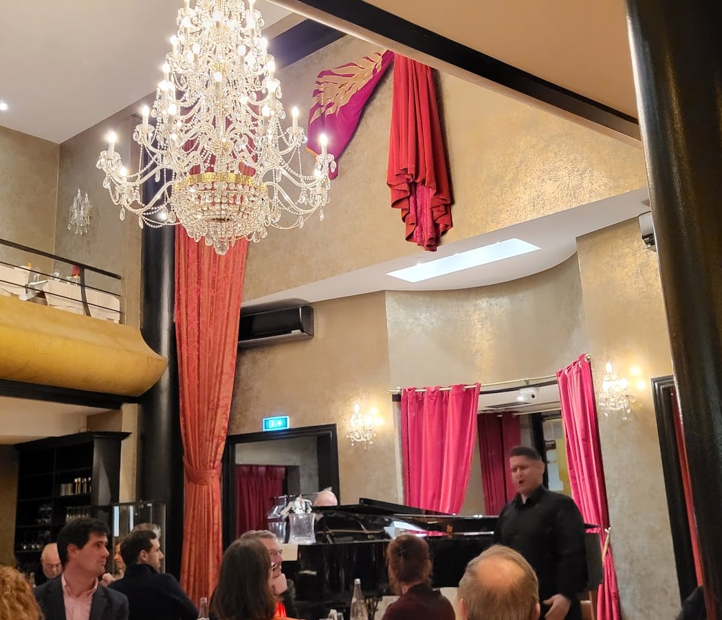Dîner Spectacle Lyrique au Bel Canto Porte Maillot 1