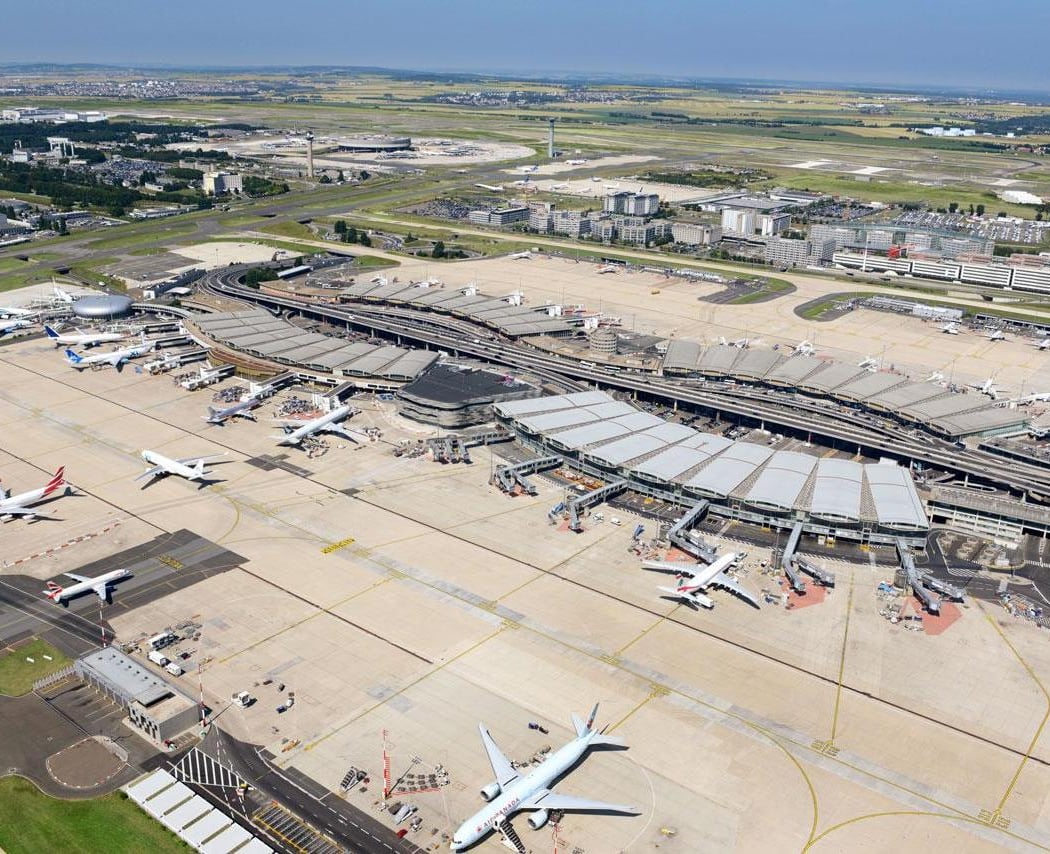 Circuit en bus à l'aéroport Paris-Charles de Gaulle 1