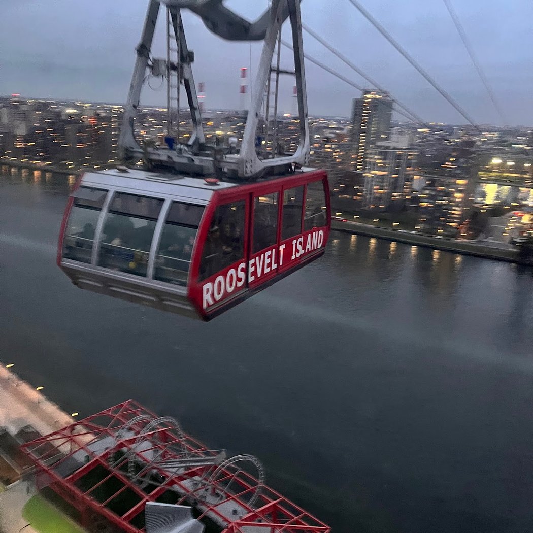 Roosevelt Island Tramway 3
