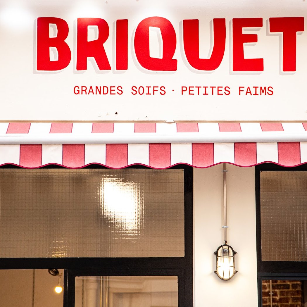 Briquet 2