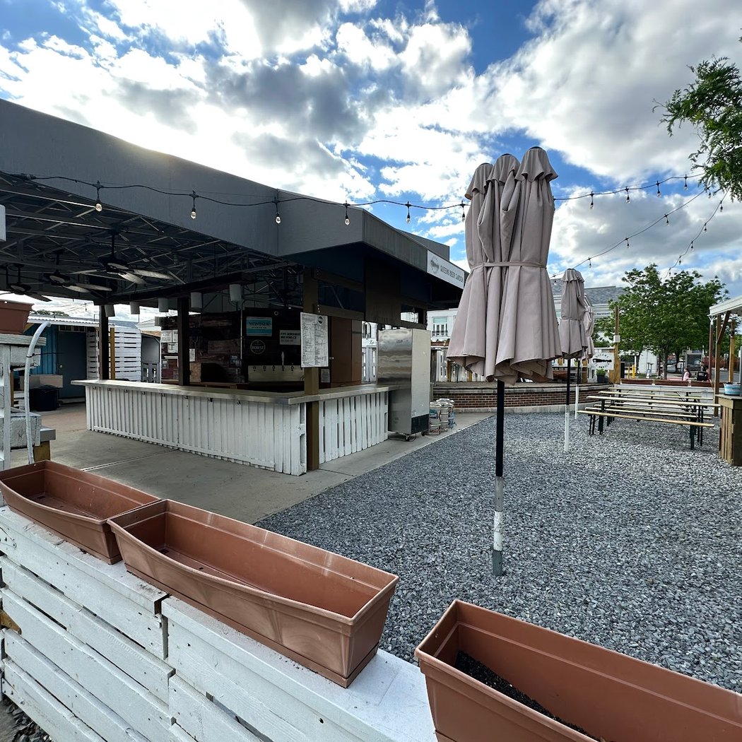 Queens Beer Garden 3