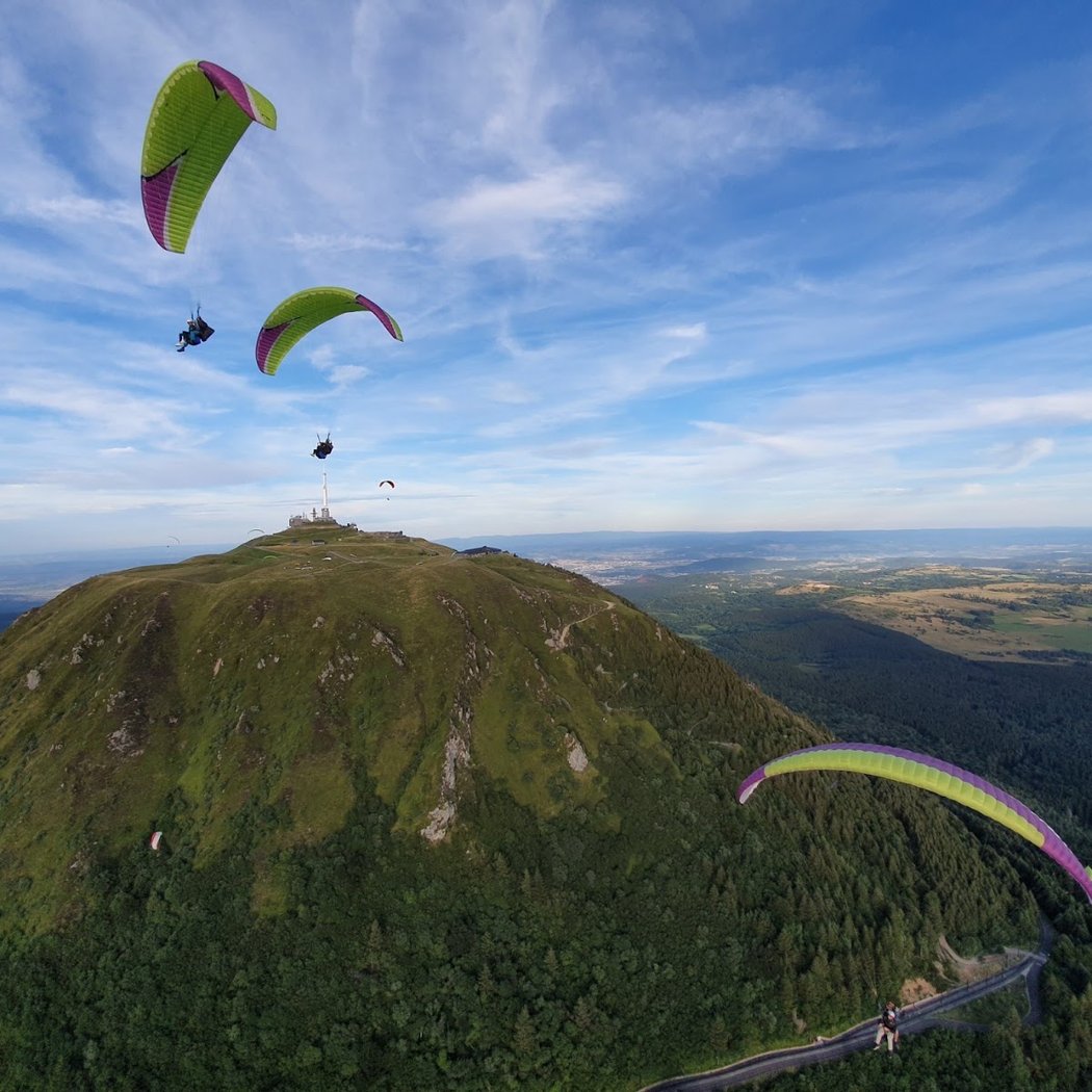 Freedom Parapente Puy De Dôme 1