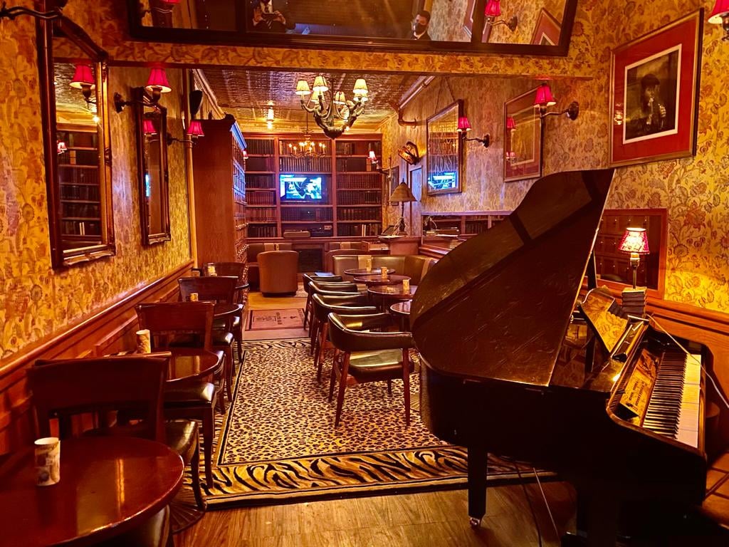 Hudson Bar and Books 2
