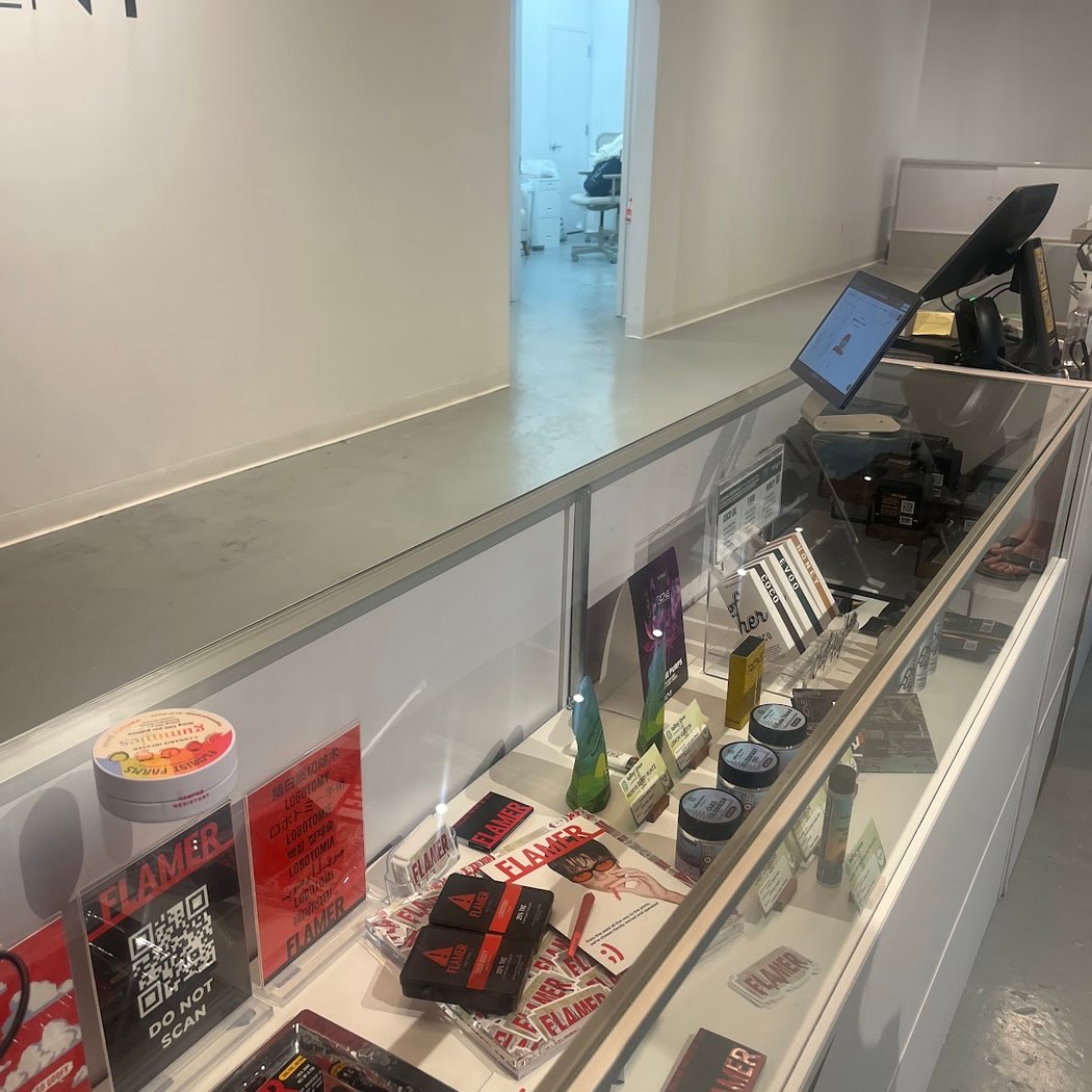 Trends Cannabis Dispensary NYC 4