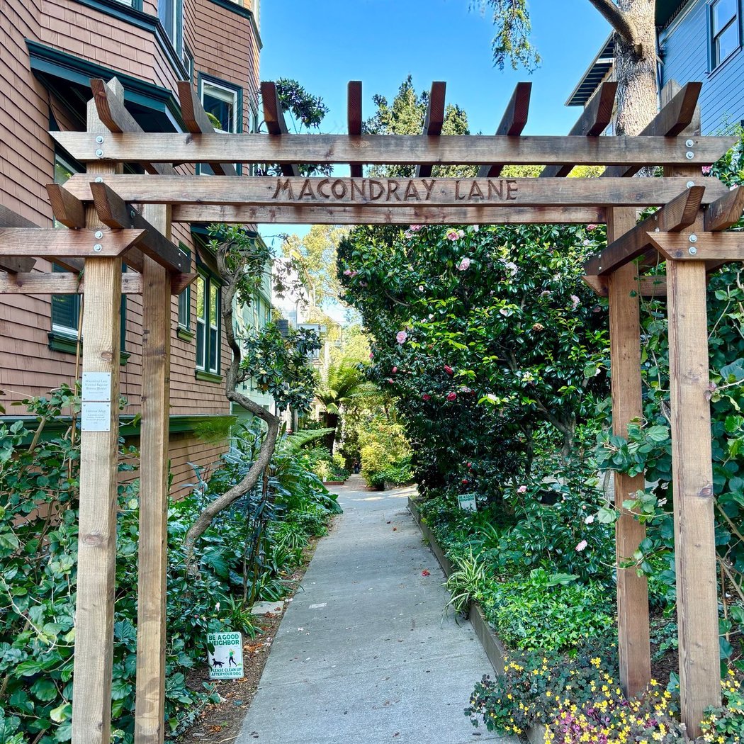 Russian Hill Pl 1