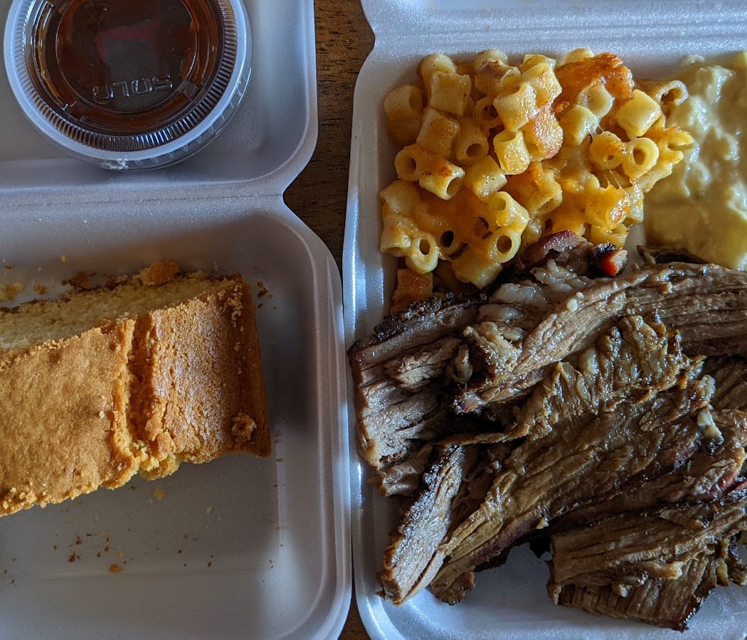 Emma's BBQ 1