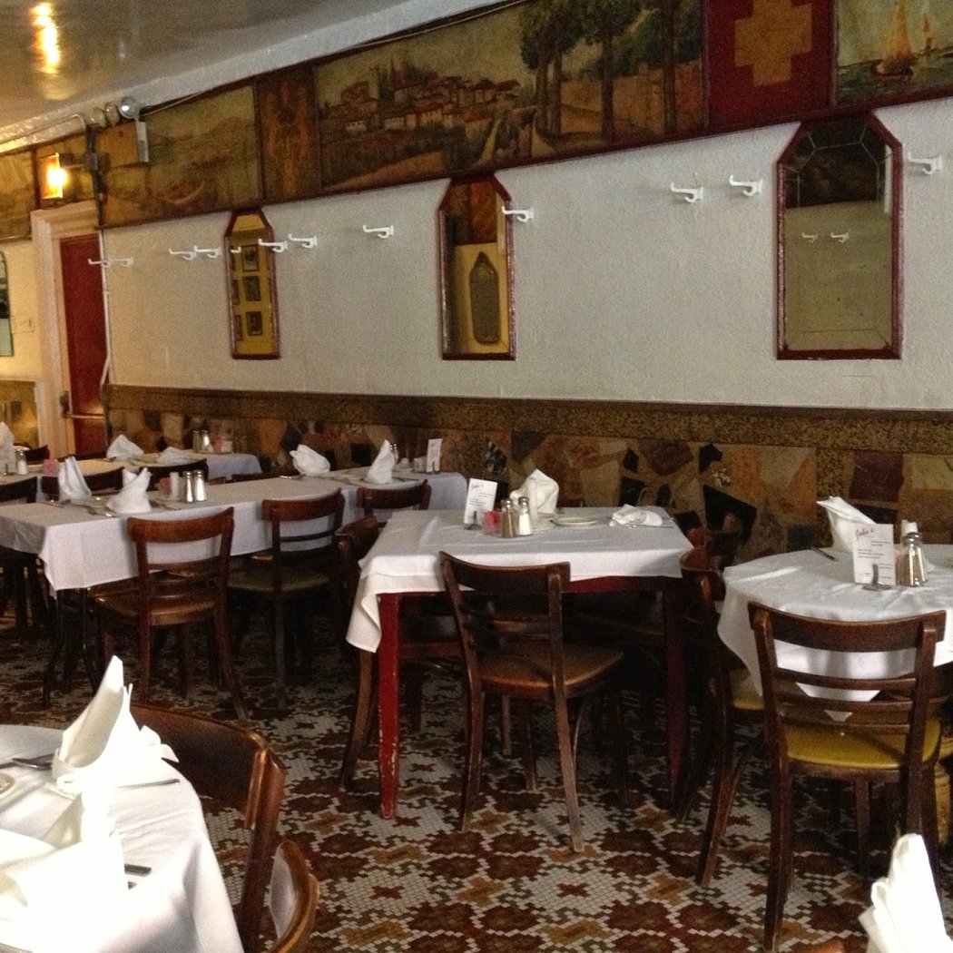 John's of 12th Street 4